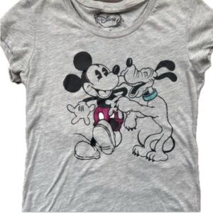 Disney Mickey & Pluto Graphic Tee Size M